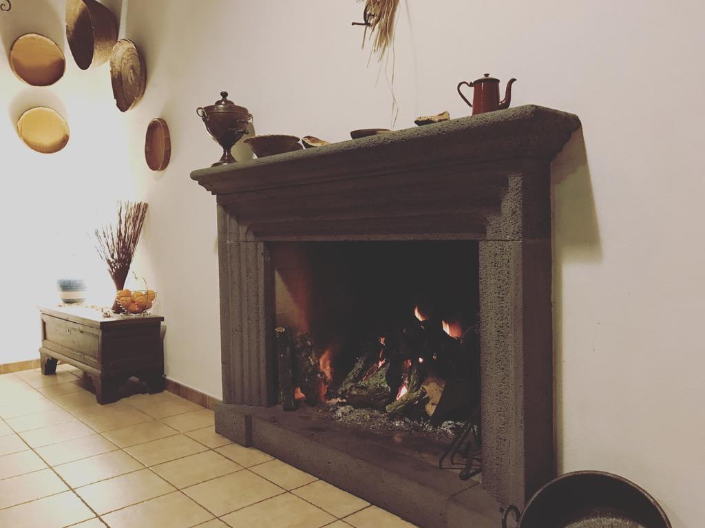Hotel Su Baione Abbasanta Kültér fotó